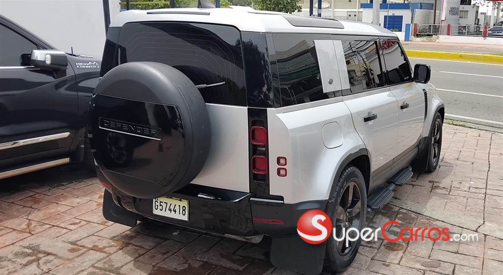 2021 Land Rover Defender — foto 3 / 6