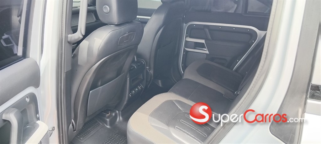 2021 Land Rover Defender — foto 6 / 6