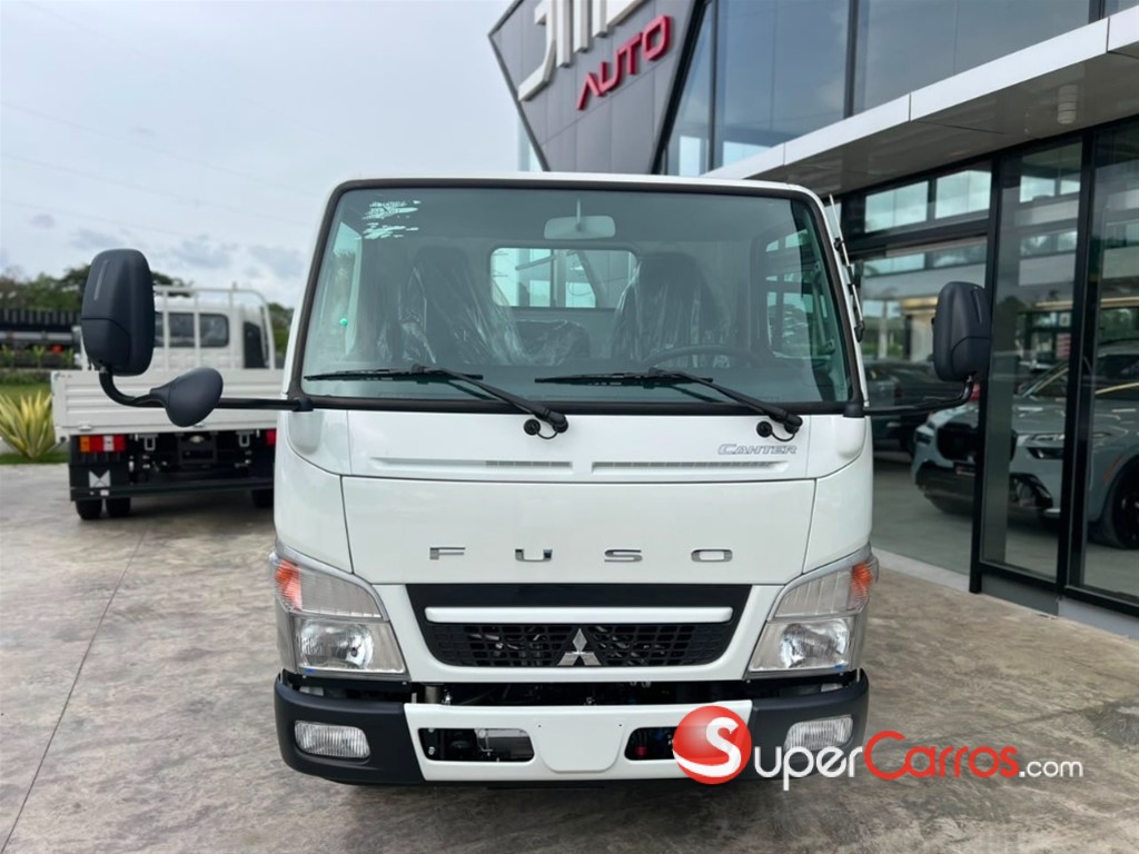 2027 Mitsubishi Motors Fuso — foto 2 / 8