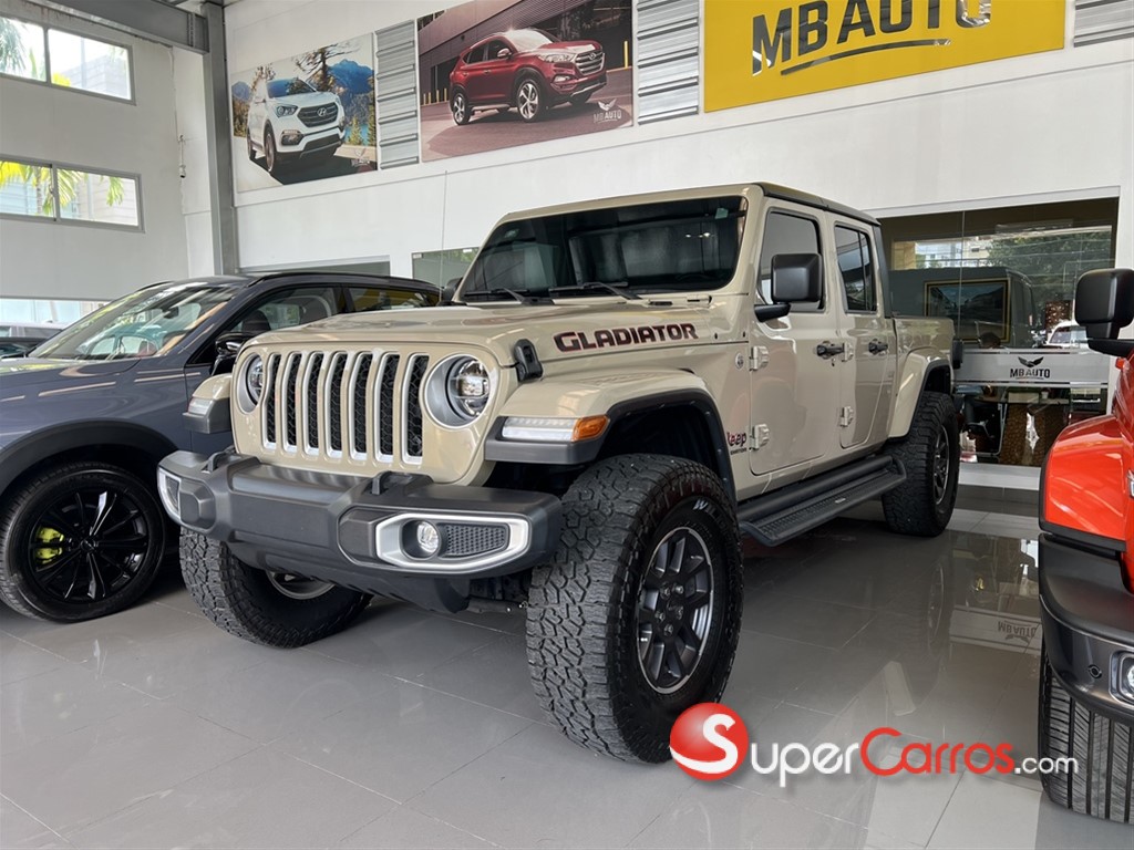 2022 Jeep Gladiator Overland — foto 2 / 10