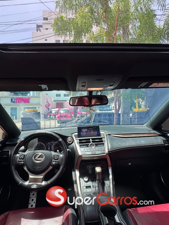 2016 Lexus NX 200T F Sport — foto 8 / 11