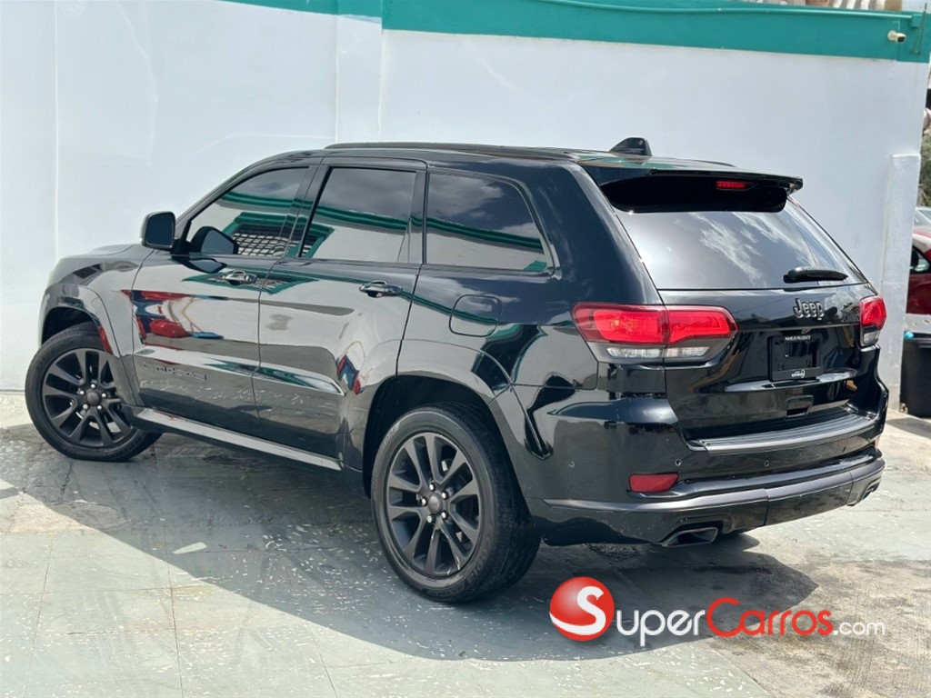 2018 Jeep Grand Cherokee Overland — foto 6 / 11