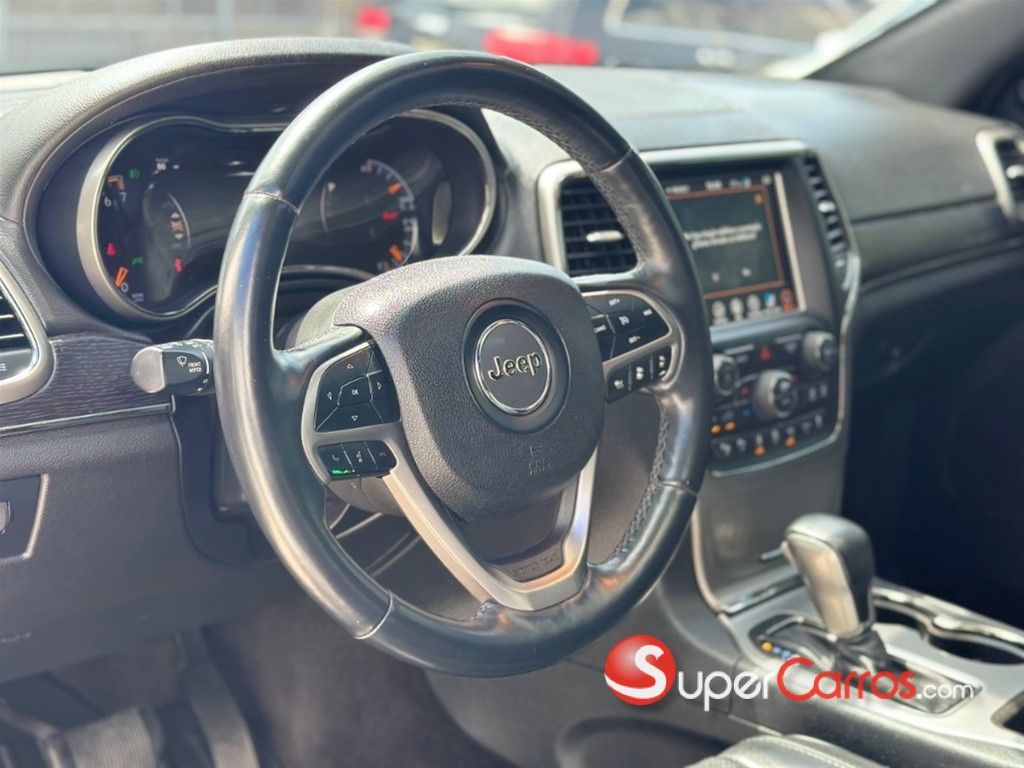 2018 Jeep Grand Cherokee Overland — foto 9 / 11