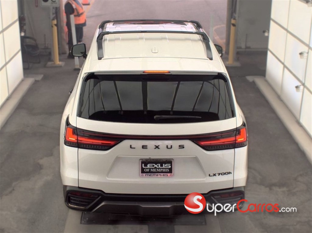 2025 Lexus LX 700 H Luxury — foto 7 / 12