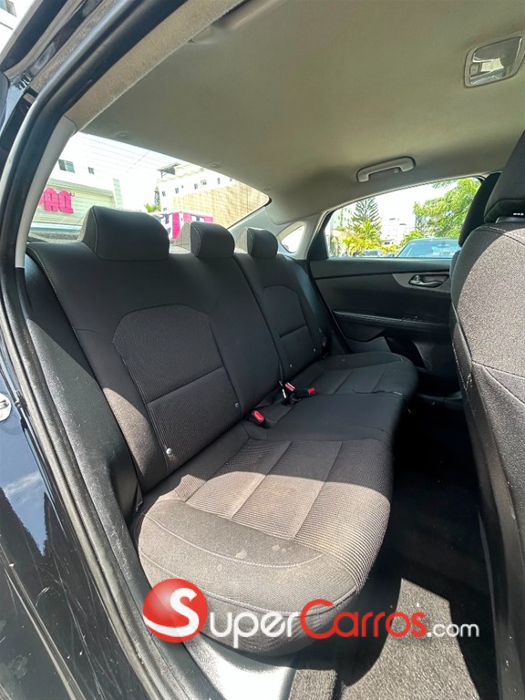2020 Kia Forte LX — foto 9 / 9