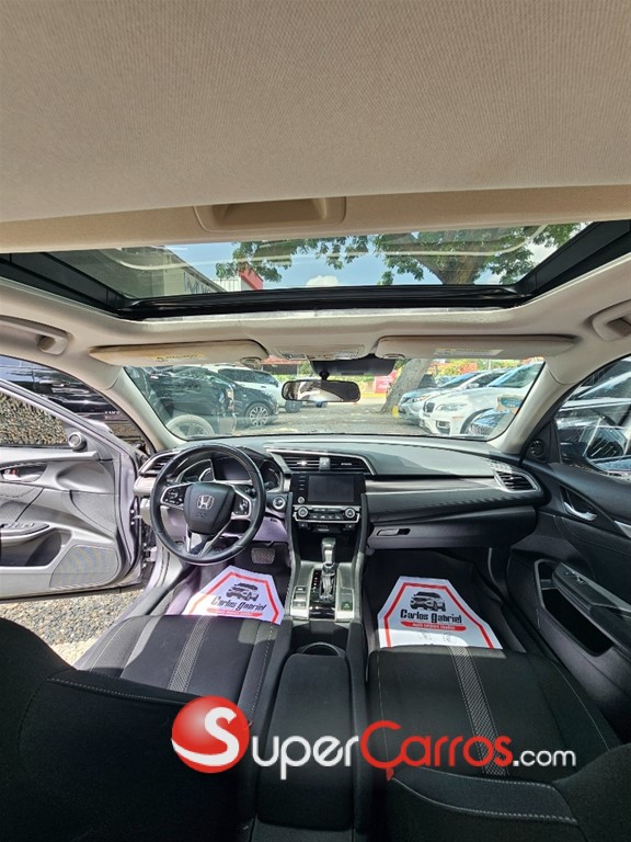 2019 Honda Civic EX — foto 9 / 10