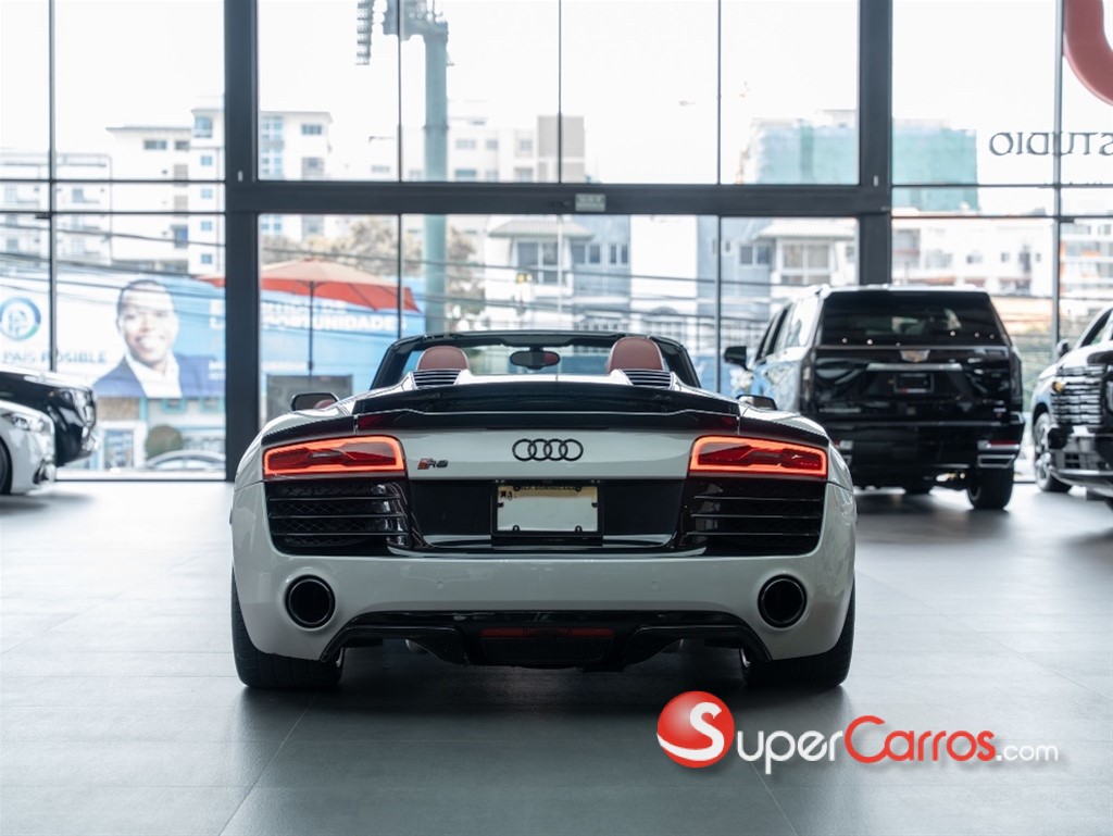 2015 Audi R8 V10 Spyder — foto 12 / 12