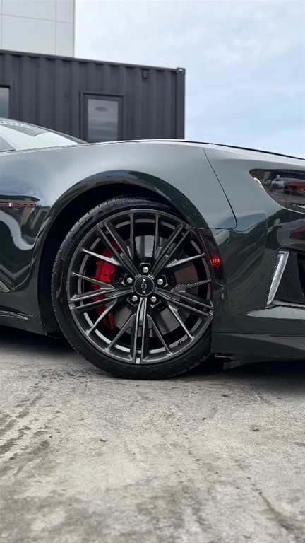 2020 Chevrolet Camaro ZL1 — foto 2 / 9