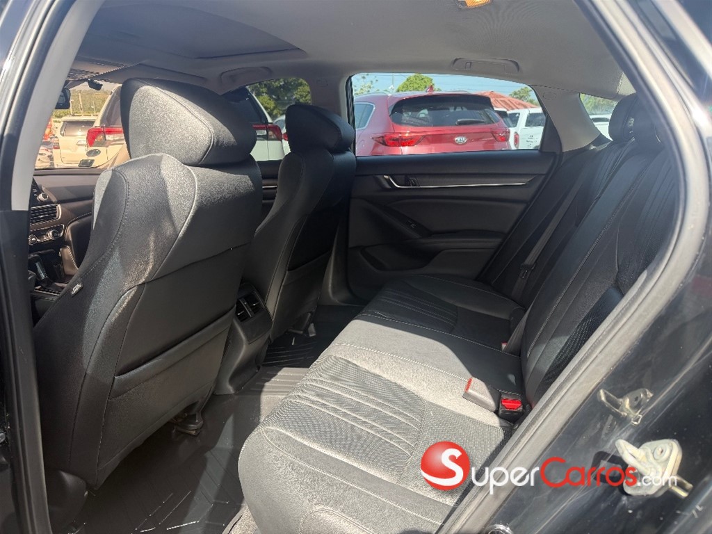 2019 Honda Accord EXL — foto 7 / 9