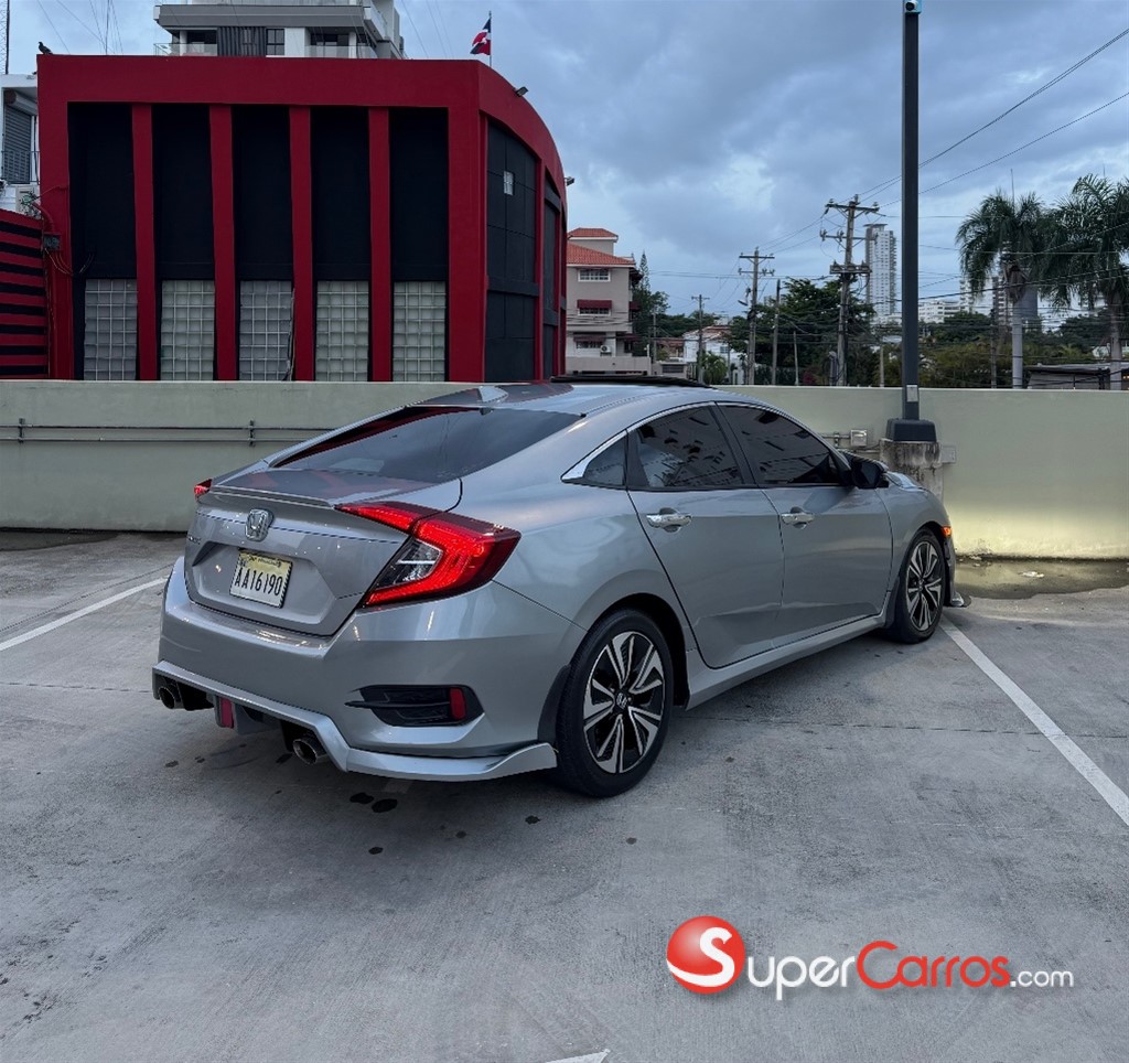 2017 Honda Civic EX Turbo — foto 6 / 11