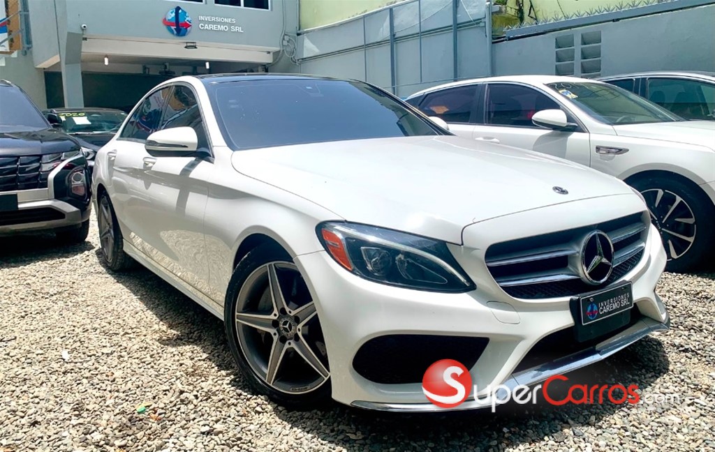 2018 Mercedes-Benz Clase C 300 — foto 3 / 11