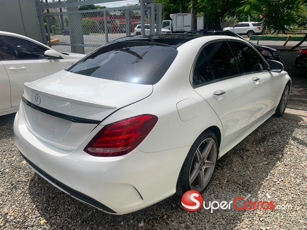 2018 Mercedes-Benz Clase C 300 — foto 4 / 11