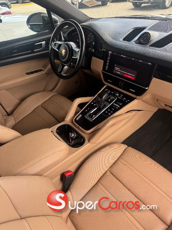 2021 Porsche Cayenne Coupe — foto 4 / 9