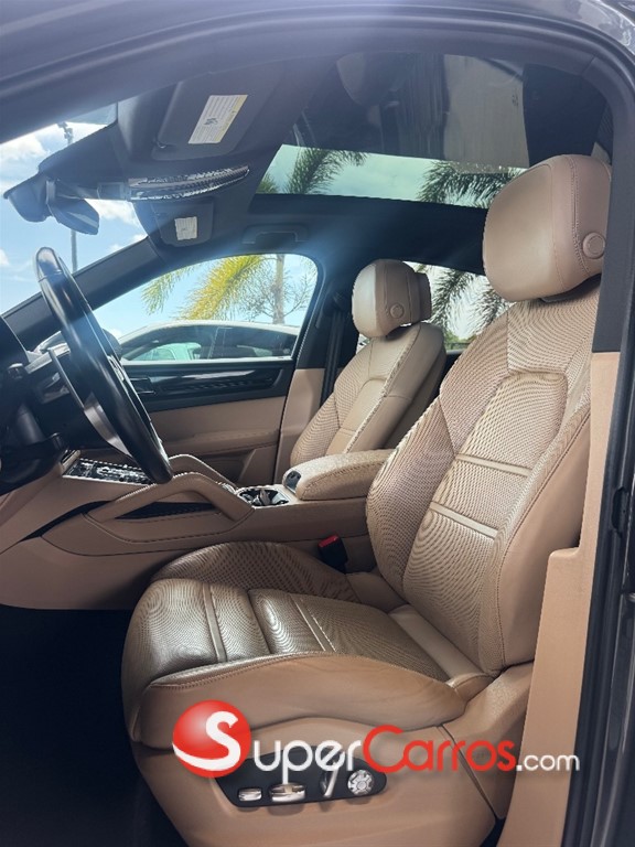2021 Porsche Cayenne Coupe — foto 9 / 9