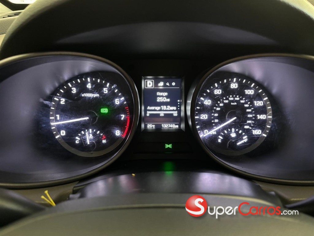 2017 Hyundai Santa Fe Sport 2.0T — foto 6 / 8
