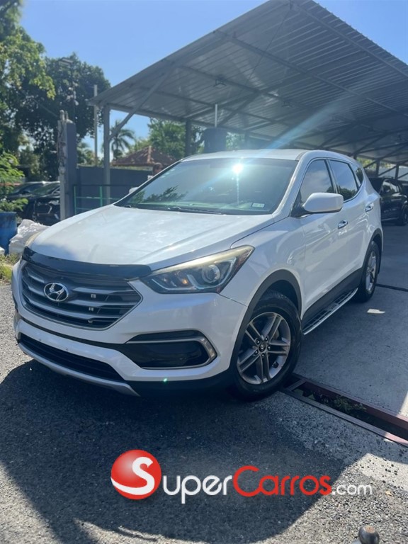 2017 Hyundai Santa Fe Sport 2.0T — foto 8 / 8
