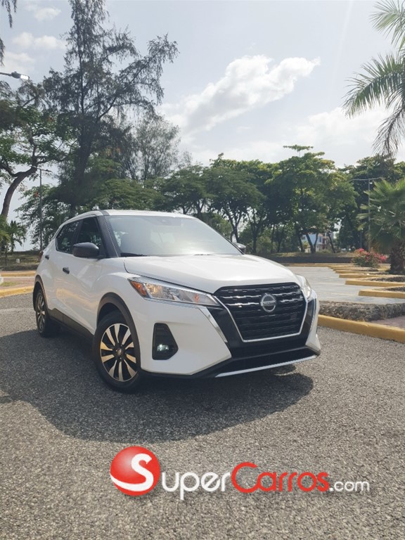 2021 Nissan Kicks S — foto 2 / 10