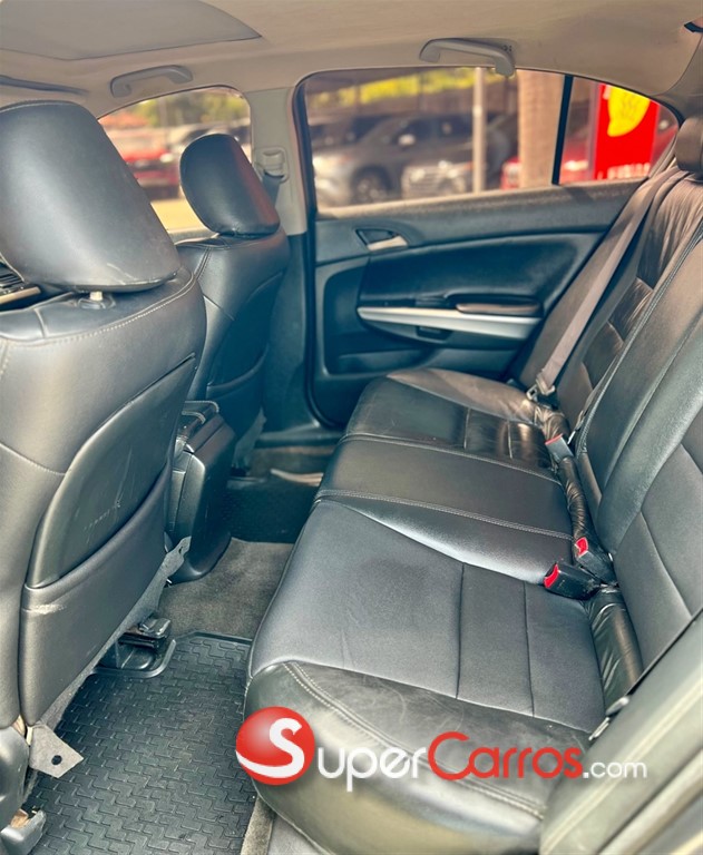 2008 Honda Accord V6 — foto 6 / 8