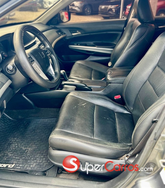 2008 Honda Accord V6 — foto 7 / 8