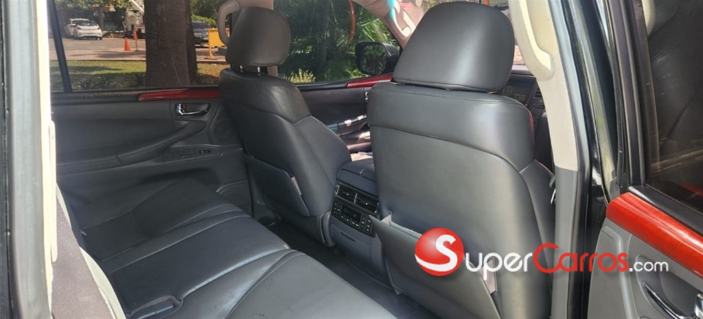 2009 Lexus LX 570 — foto 2 / 12