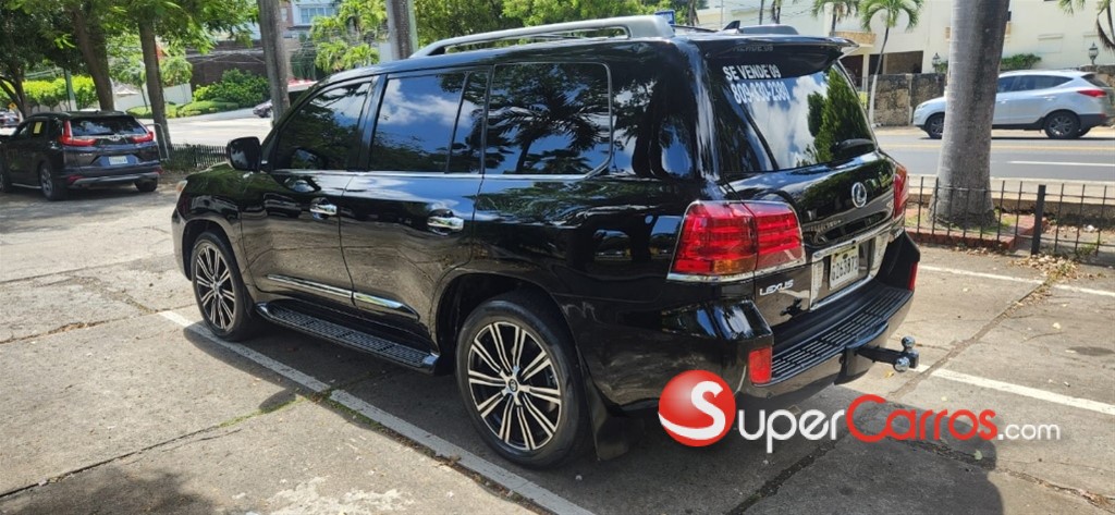 2009 Lexus LX 570 — foto 9 / 12