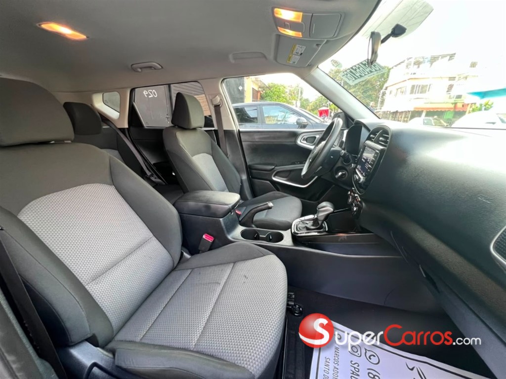 2022 Kia Soul LX — foto 10 / 10