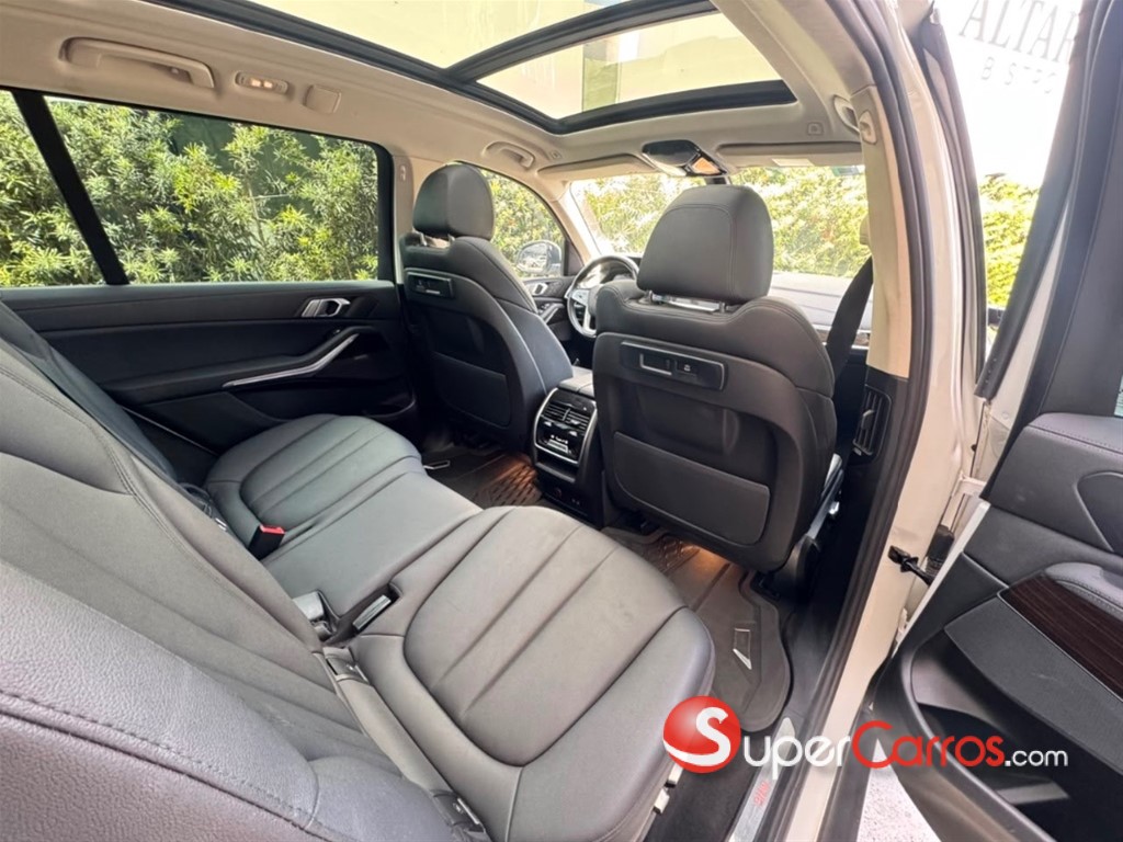 2022 BMW X 7 XDRIVE 40i — foto 5 / 7