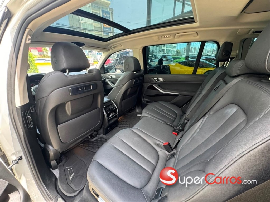 2022 BMW X 7 XDRIVE 40i — foto 6 / 7