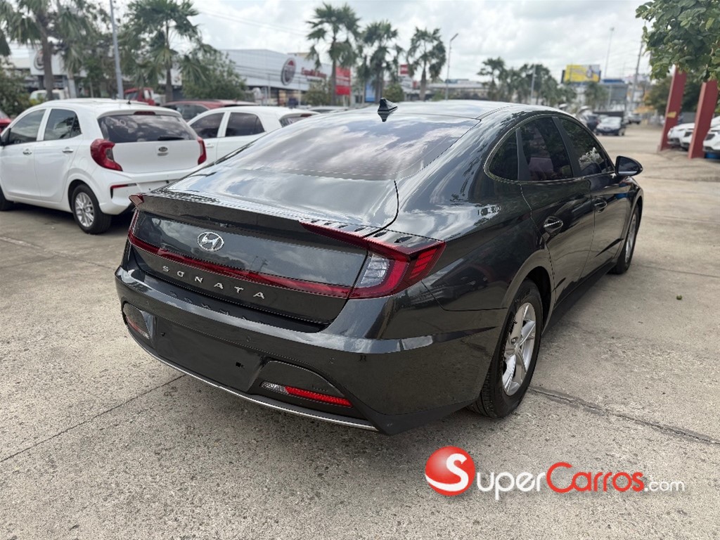 2021 Hyundai Sonata DN8 — foto 5 / 12