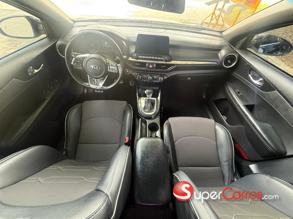 2021 Kia Forte GT Line — foto 12 / 12