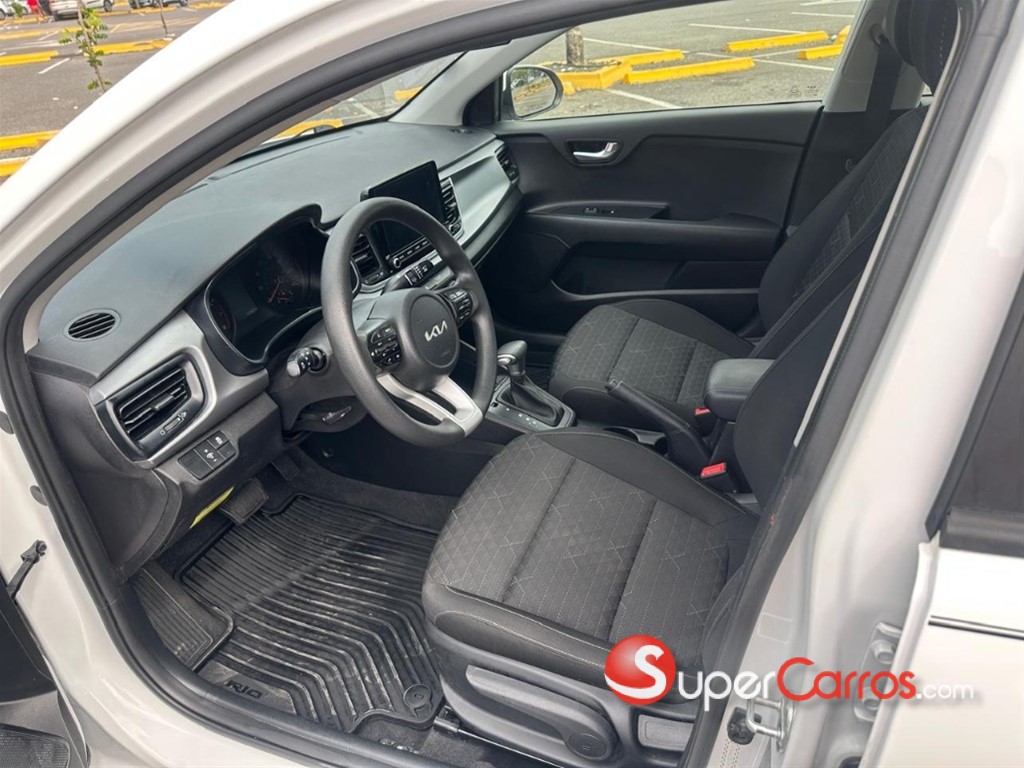 2022 Kia Rio S — foto 6 / 11