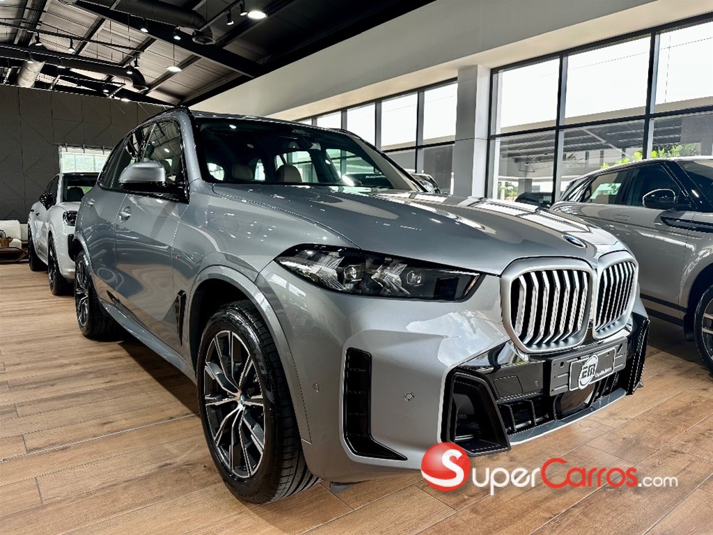 2026 BMW X 5 XDRIVE 40i M PACKAGE — foto 2 / 11