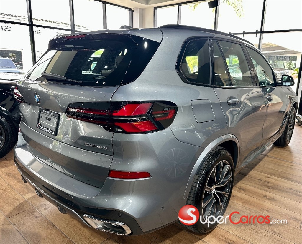 2026 BMW X 5 XDRIVE 40i M PACKAGE — foto 4 / 11