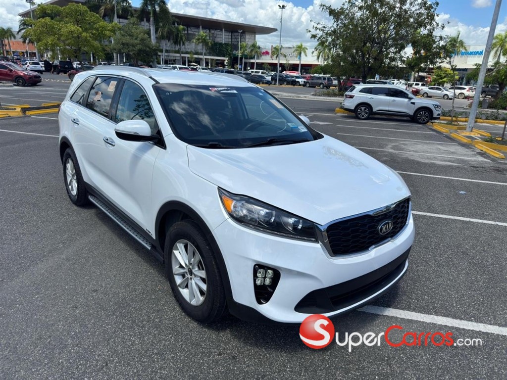 2020 Kia Sorento LX