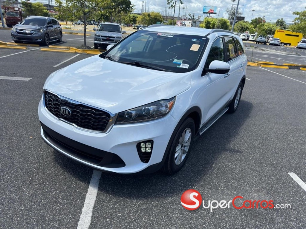 2020 Kia Sorento LX — foto 2 / 12