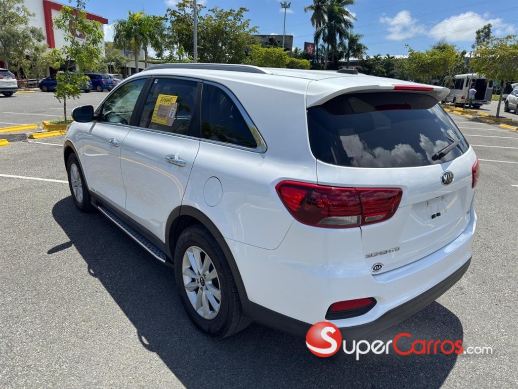 2020 Kia Sorento LX — foto 5 / 12