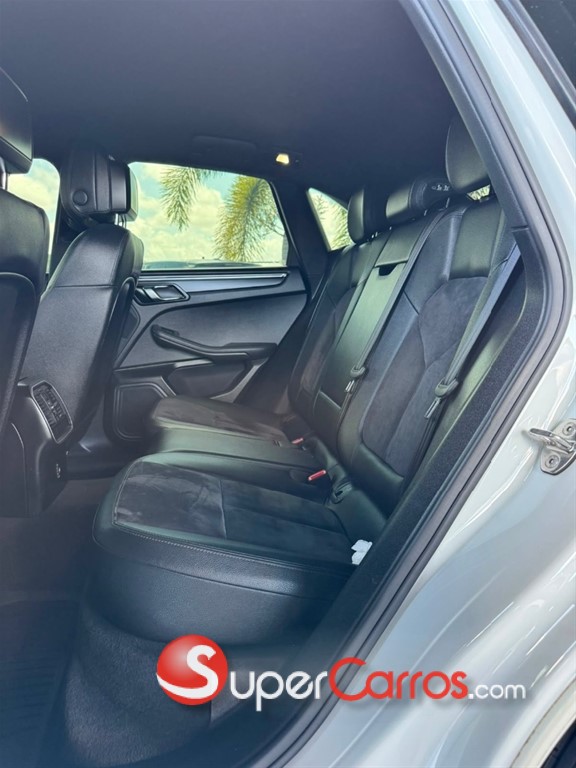 2019 Porsche Macan — foto 8 / 10