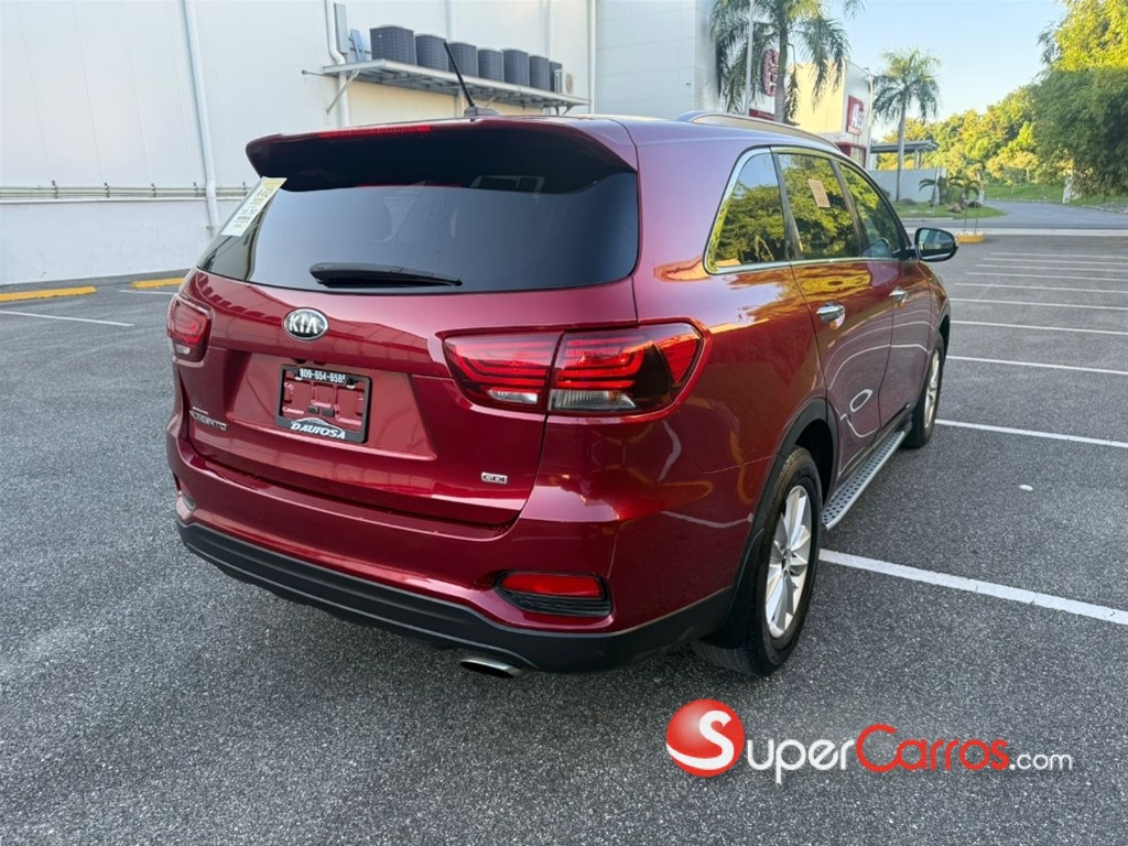 2020 Kia Sorento LX — foto 10 / 12