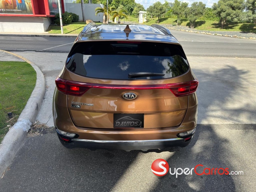 2020 Kia Sportage LX — foto 5 / 11