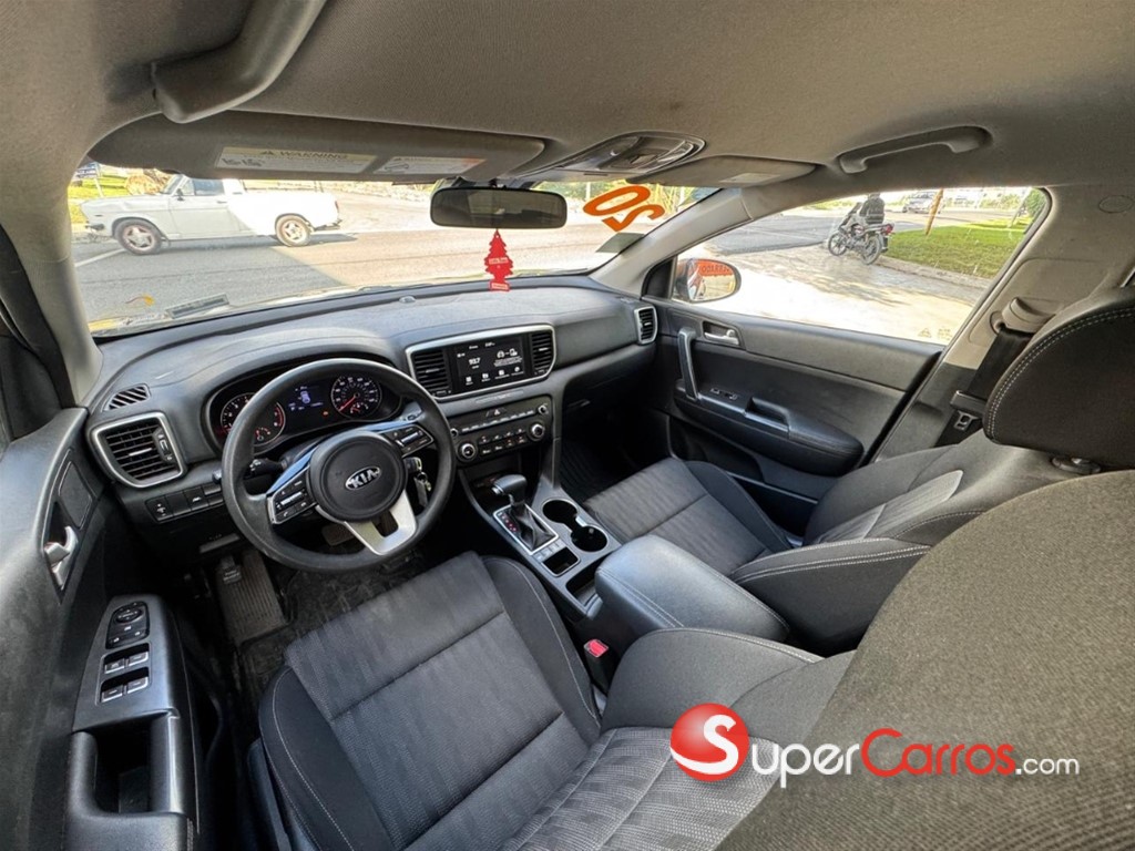 2020 Kia Sportage LX — foto 9 / 11