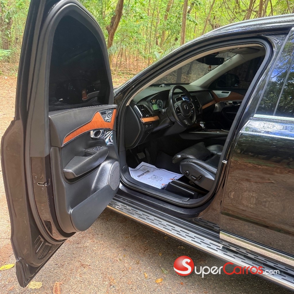 2018 Volvo XC90 Inscription T6 — foto 9 / 12