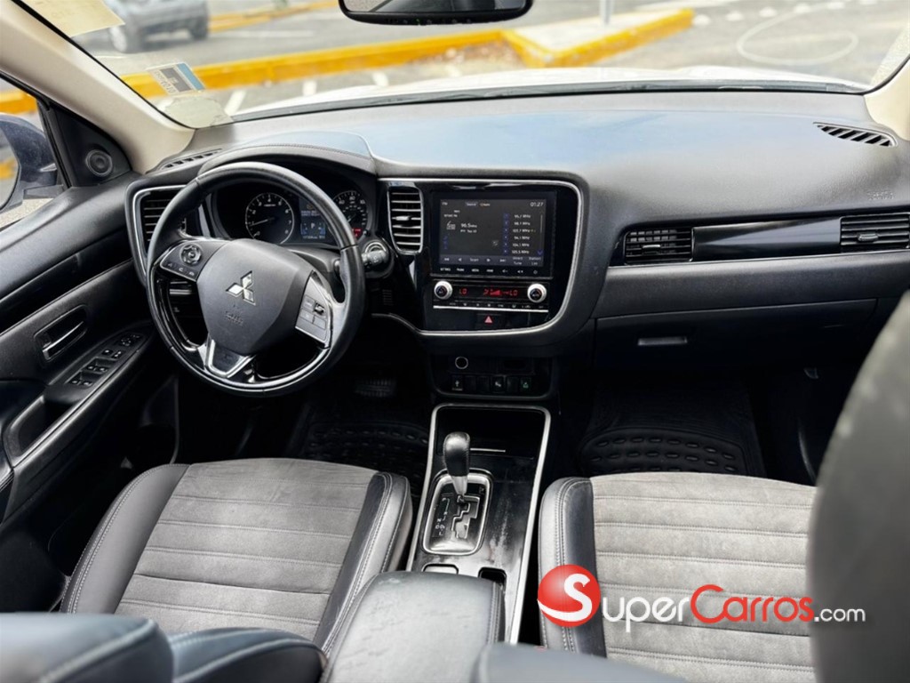 2020 Mitsubishi Motors Outlander SE — foto 5 / 12