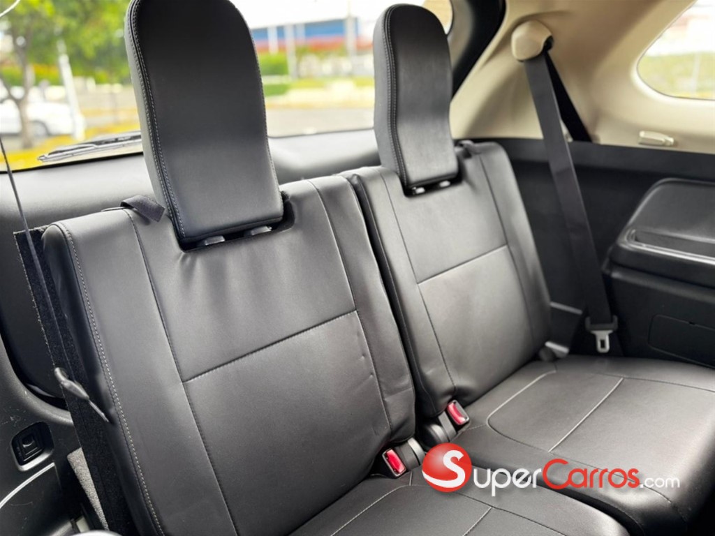 2020 Mitsubishi Motors Outlander SE — foto 6 / 12
