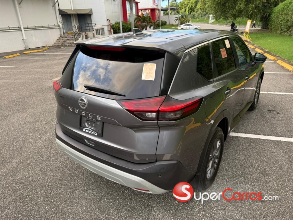 2021 Nissan Rogue S — foto 4 / 11