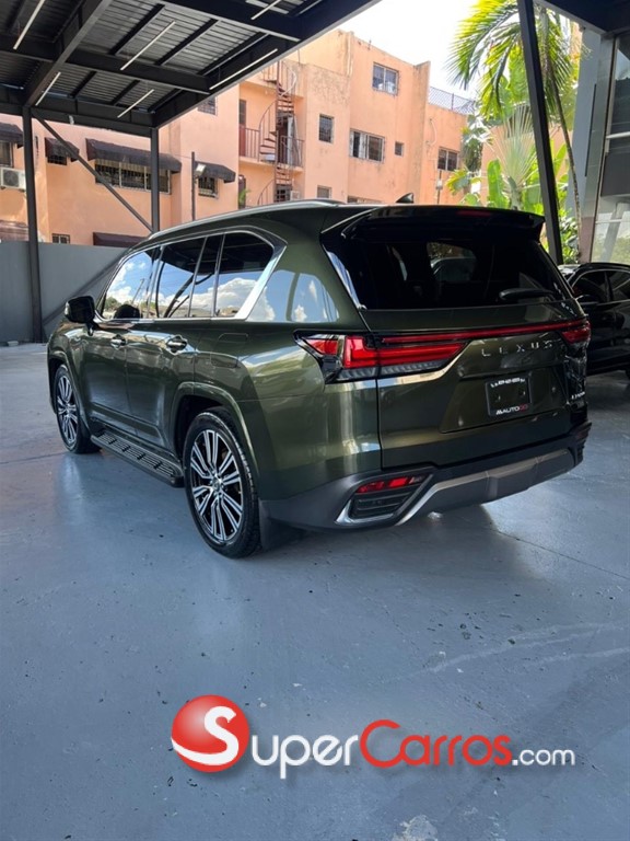 2023 Lexus LX 600 — foto 10 / 11