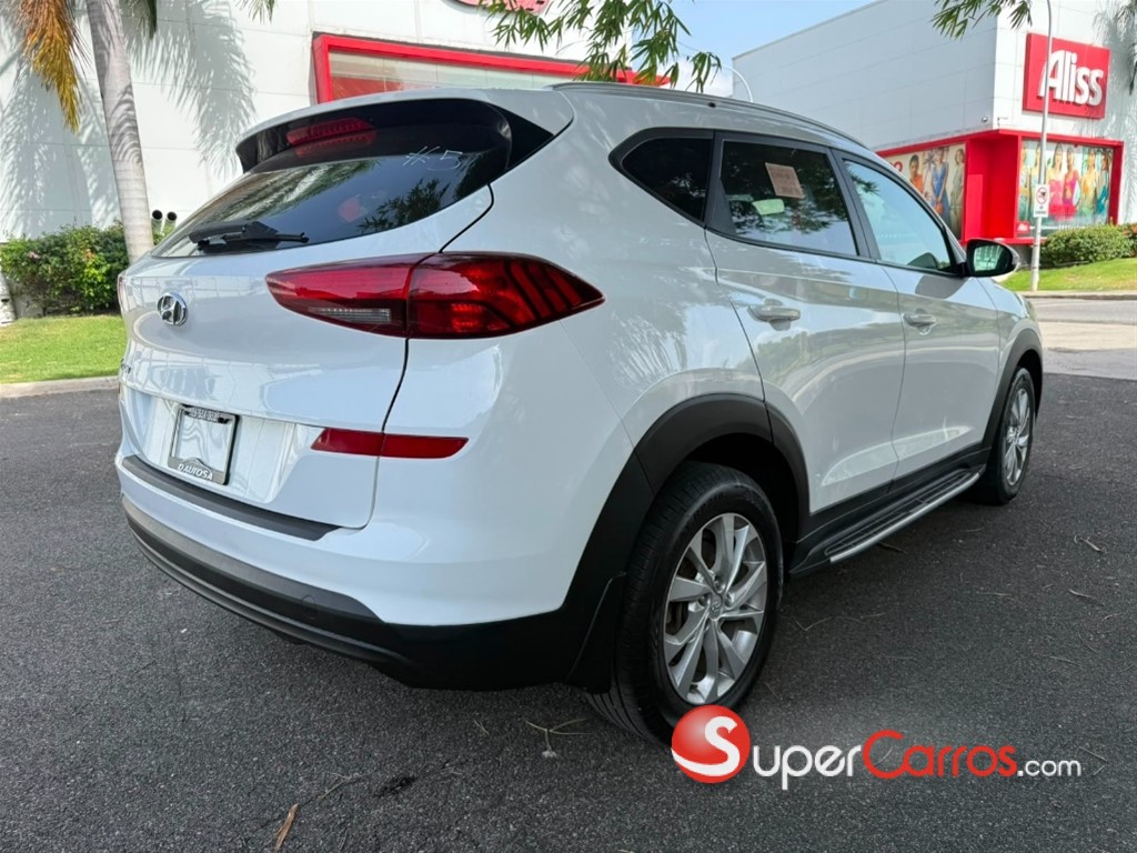2021 Hyundai Tucson SE — foto 8 / 12