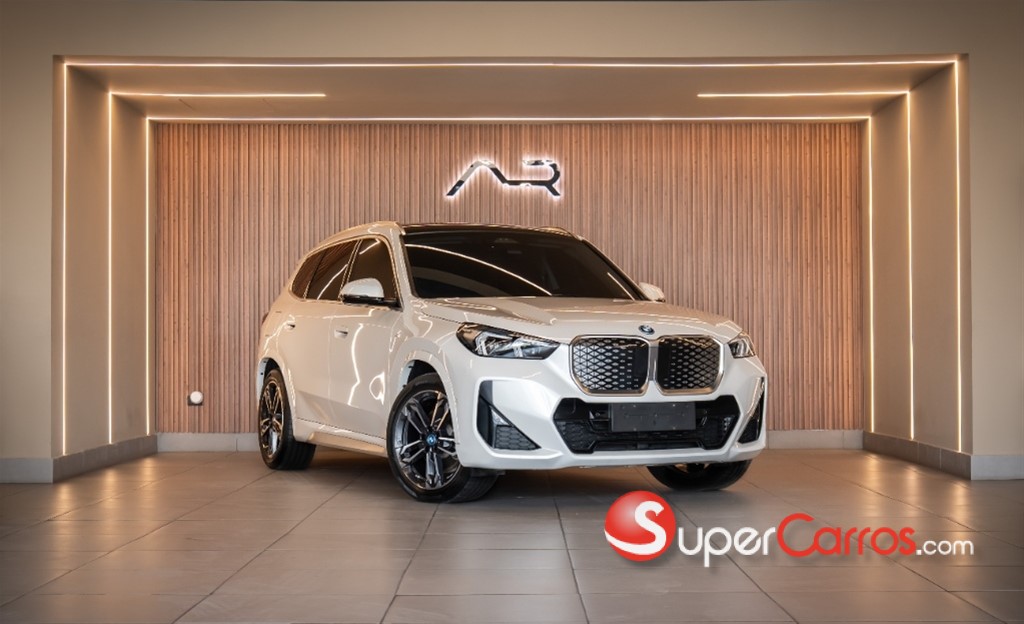 2024 BMW iX1