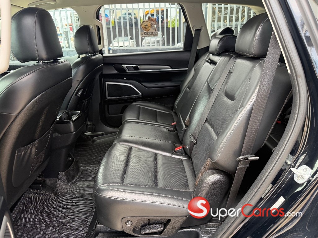 2020 Kia Telluride LX — foto 7 / 11