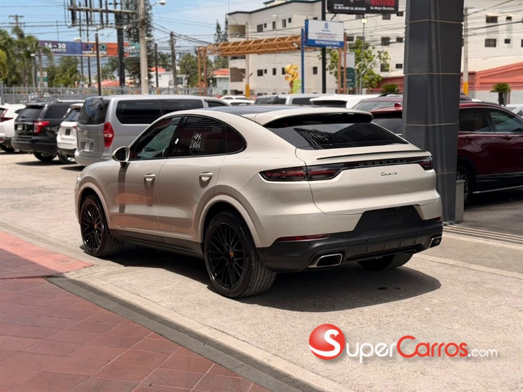 2021 Porsche Cayenne Coupe — foto 5 / 9