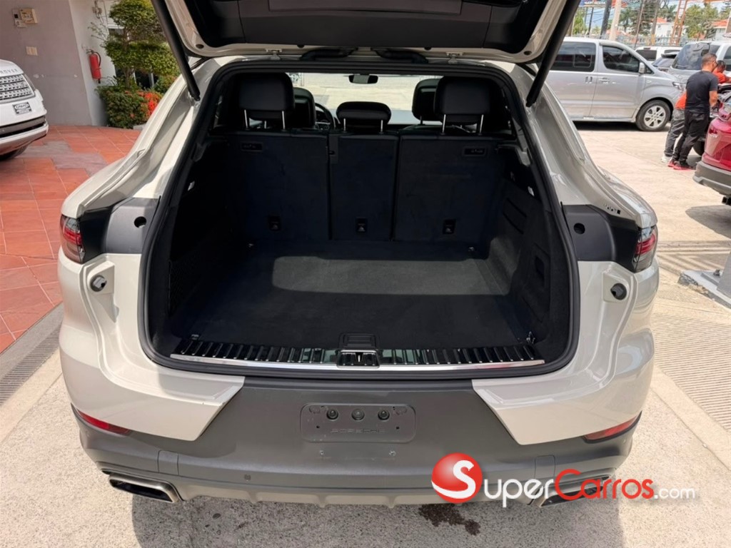 2021 Porsche Cayenne Coupe — foto 9 / 9